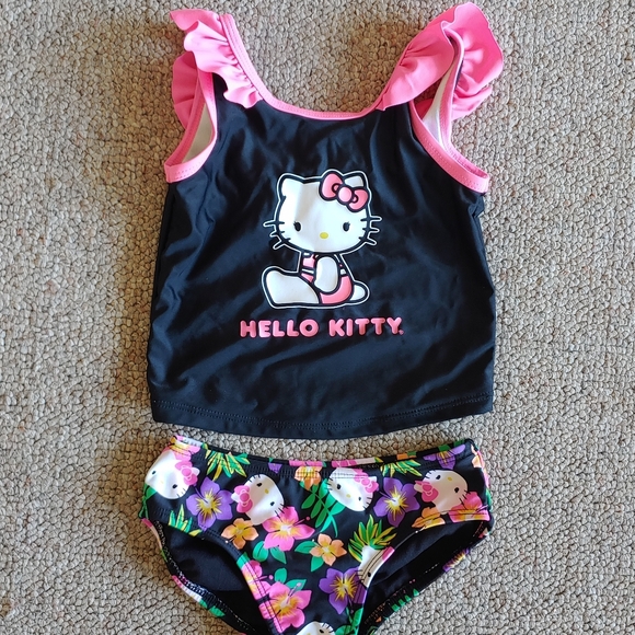 Hello Kitty Sz 5T XS Childrens Swimsuit Set Pink & Black Ruffles Floral Bottoms - Picture 1 of 9